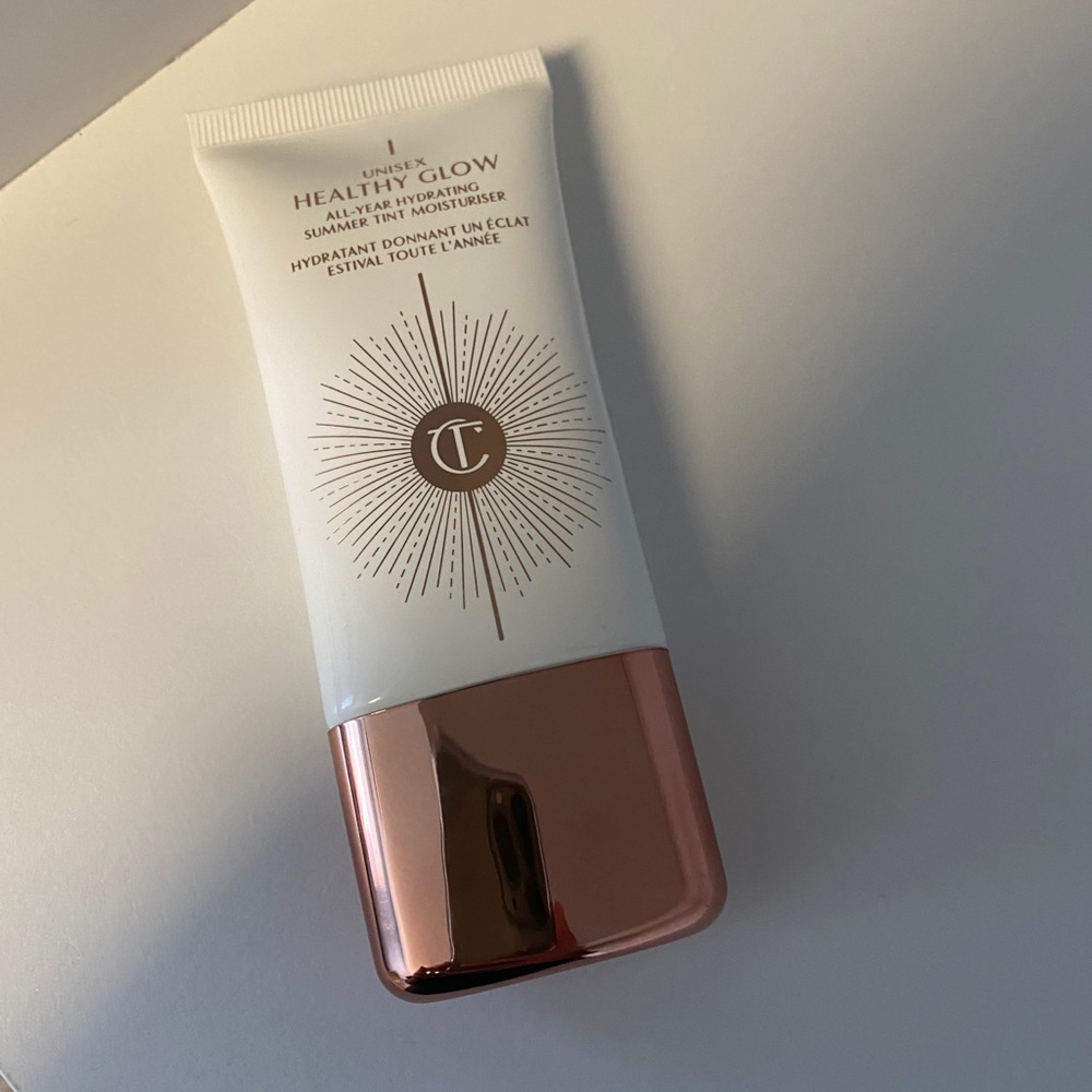 Charlotte Tilbury unisex healthy glow- tinted